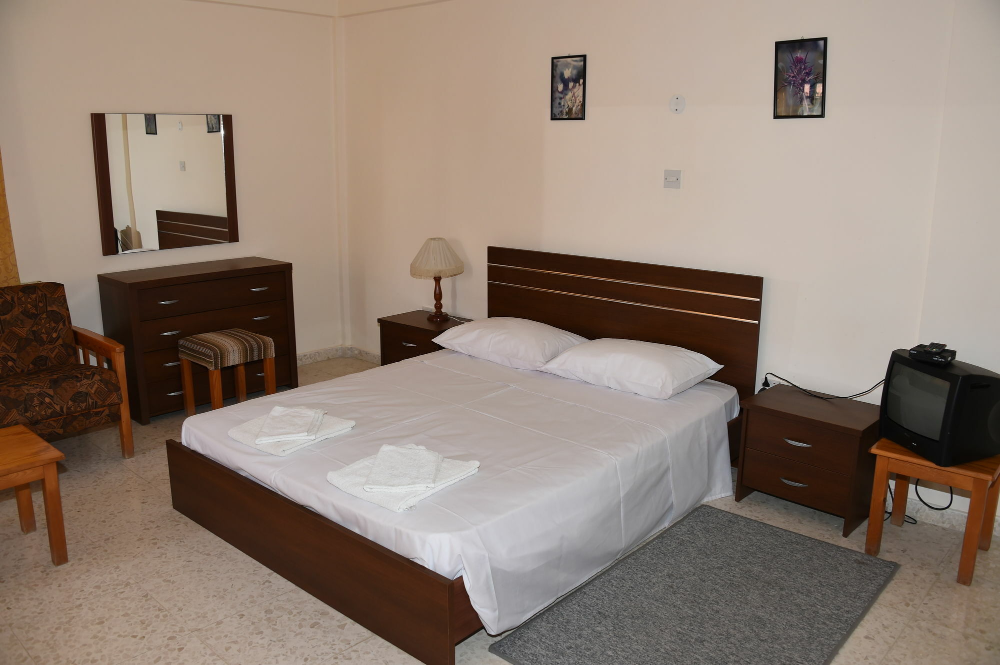 Odysseas & Eleni Hotel Apartments Polis Esterno foto